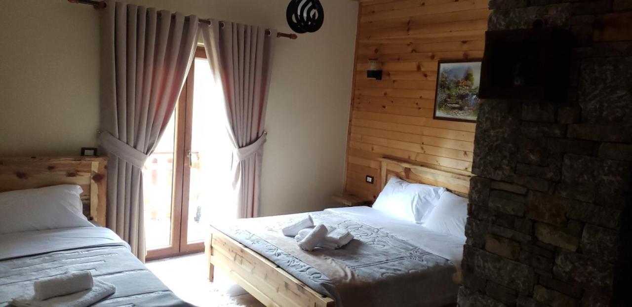 Bujtina Shkodrani Voskopojë Exterior foto